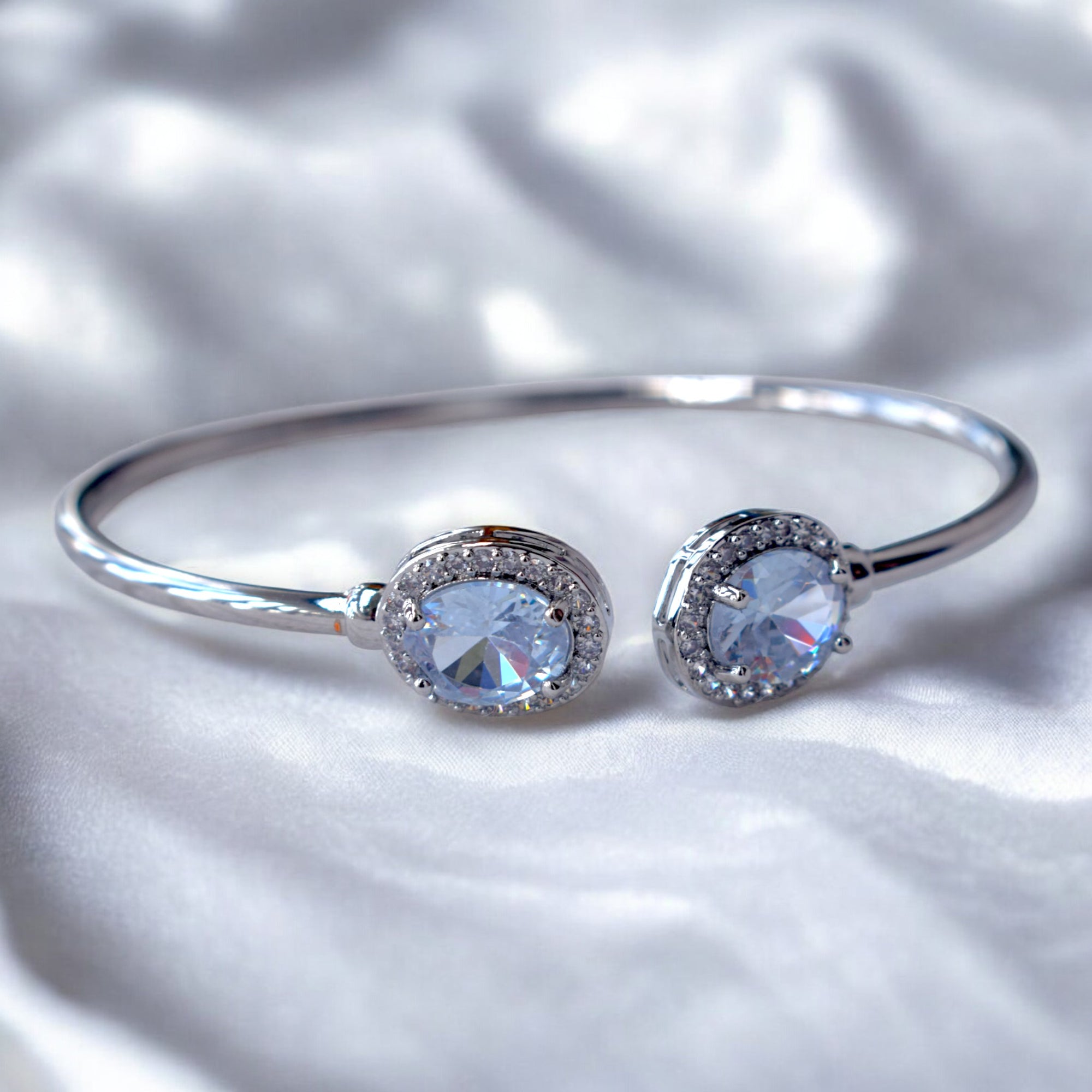 Satsuki Gem Bracelet