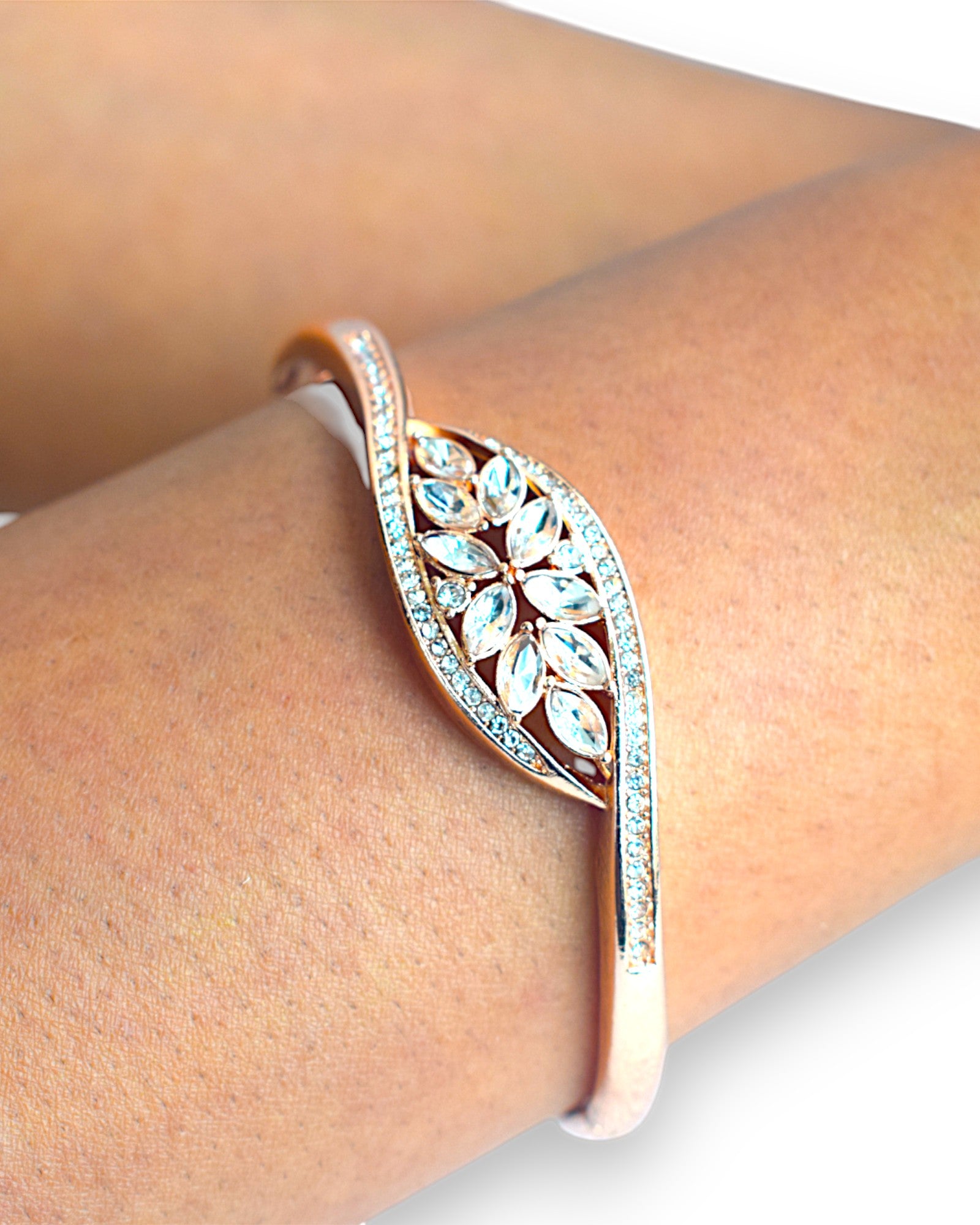 Elegant Japanese-inspired rose gold Zirconia bracelet with delicate floral crystal accents